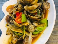 -覃记海鲜美食餐厅