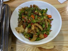 -笨罗卜浏阳菜馆(太平街店)