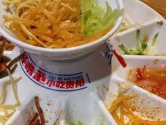 -怪噜范·老贵阳街头名小吃(鸿通城店)