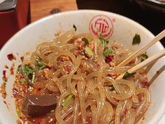 -万记麻辣烫国展总店