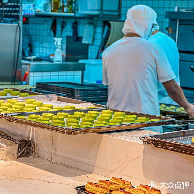 杭州百年老店！！杭儿酥绿马出行✅✅