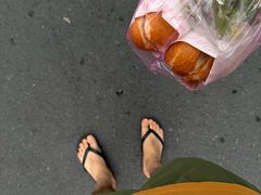 -Bánh Mì Huynh Hoa