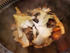 -粘豆包铁锅炖二部(温泉街店)