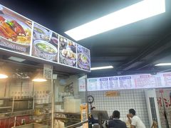 -明姨仔潮汕美食·碳炉猪脚·汕尾牛腩饭·起片鸡煲(起义路店)