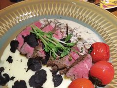 -JINNS锦时 steak&pizza(浸信会礼拜堂旧址店)
