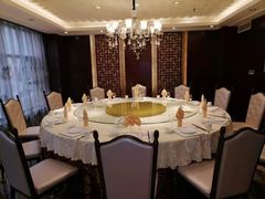 -沣华国际-鼎香食府宴会中心婚宴·寿宴(东郊长乐路店)