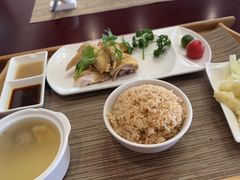 -亚龙湾老厨房·海南家常味