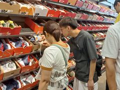 -NIKE上海青浦优选体验店