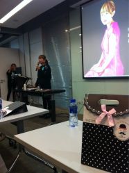 iphone_upload_pic-上海彩妆秀摄影设计有限公司