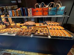 -红跑车HPCBAKERY(汉商店)