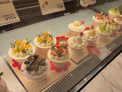-花花卷卷·鲜食蛋糕(泉屋店)