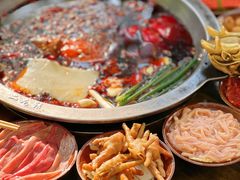 -黄潇洒老火锅(九眼桥宏济巷店)