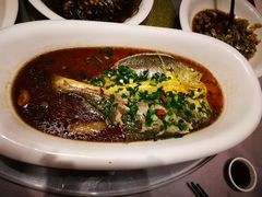 -石砰渔港·海鲜楼