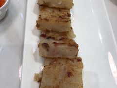 香煎萝卜糕-稻香酒家·33年老字号·港式粤菜(富邦中心店)