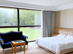 -蓝地时尚庄园(北京清河营地铁站店)