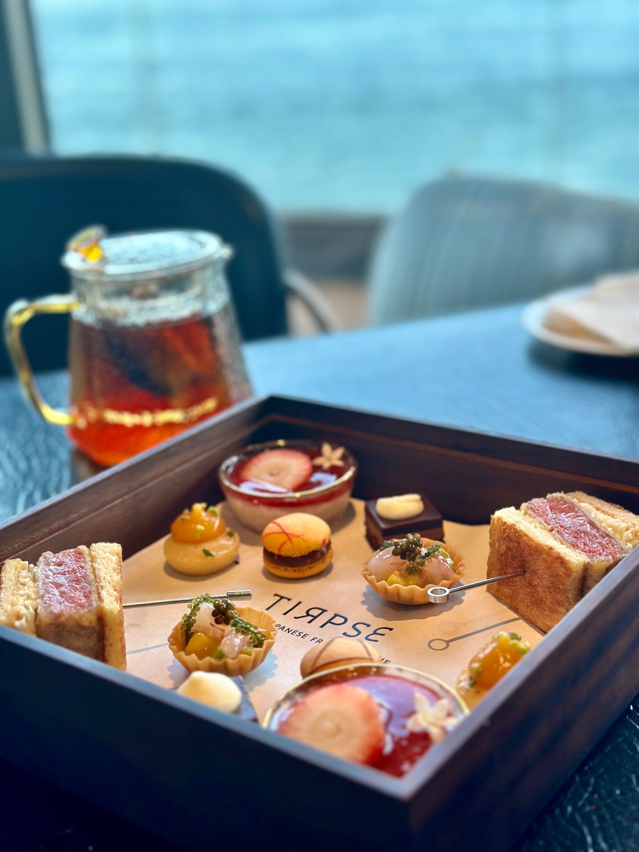 米其林一星东京过江龙无敌维港海景下午茶