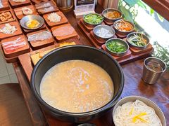 -银米·云南传统过桥米线(双廊黑金冠店)
