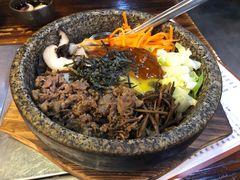 牛肉石锅拌饭-意成料理