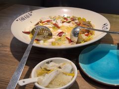 -酸渡·老坛酸菜鱼·现炒下饭菜(港惠新天地店)