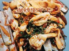 -渔人湾码头海鲜市场负二楼