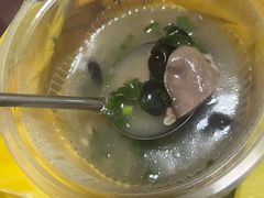 -点蹄擂椒猪脚饭(天虹汇一城店)