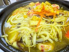 -沁麦源过桥米线(总店)