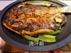 -鸣记脆皮烤鱼·海鲜烤鱼(三八广场店)