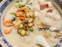 极品鱼头皇-山外山菜馆(玉泉路店)
