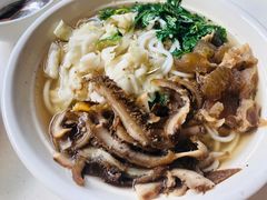 单碗加牛筋-花溪王记牛肉粉(四季花溪商场店)