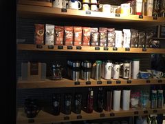 零售区-星巴克(北京长安商场店)