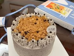 -山与蓝·轻糖鲜果蛋糕(勒泰店)
