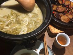 -九锅一堂酸菜鱼(新南凯德直营店)