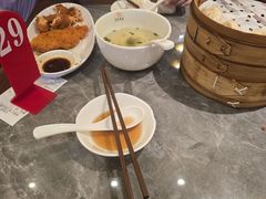 -莱莱小笼·乔艾