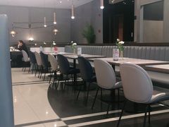 -必胜客(漕宝路店)