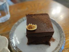 -MAISON门前杂货店