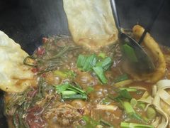 -曹丞相·地锅鸡·地锅鱼(武林店)