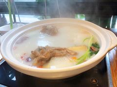 招牌骨汤（标准）-拾味馆·浓鲜骨汤(光谷天地店)