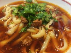 -顺溜·手工刀削面·黑金店(铜锣湾店)