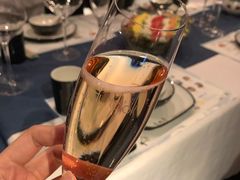 七十度气泡酒-胡桃里乐队酒馆(农科路店)