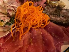 -羽深肉铺 Steak & Wine