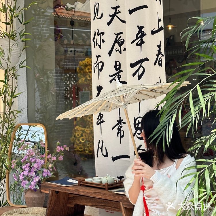 被花花包围的浪漫下午茶 佛山的莫奈花园💐