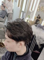 点击看大图 -即型男士理发工作室