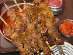 -许哥东北烧烤·铁丳烤串·宫后夹肉(繁花中心店)
