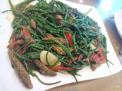 鱼仔炒沙葱-大唐靓汤江门私房菜(景田店)