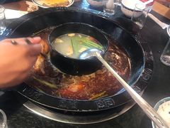 -重庆烧鸡公火锅(簋街店)