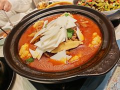 -莲餐厅·湖北菜·潜江小龙虾店(愚园路店)