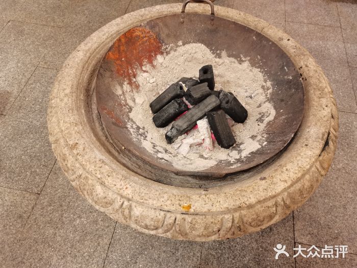 霄汉牛三鲜湖北砂锅菜(万松园2店)图片