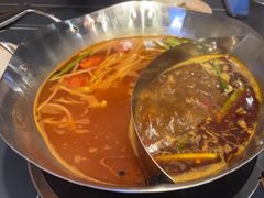 -由衷贵州酸汤牛肉火锅(新桥店)