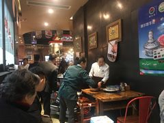 大堂-额尔敦草原涮羊肉·烧烤(冻青树总店)