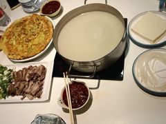 -英子补身汤(海兰路店)